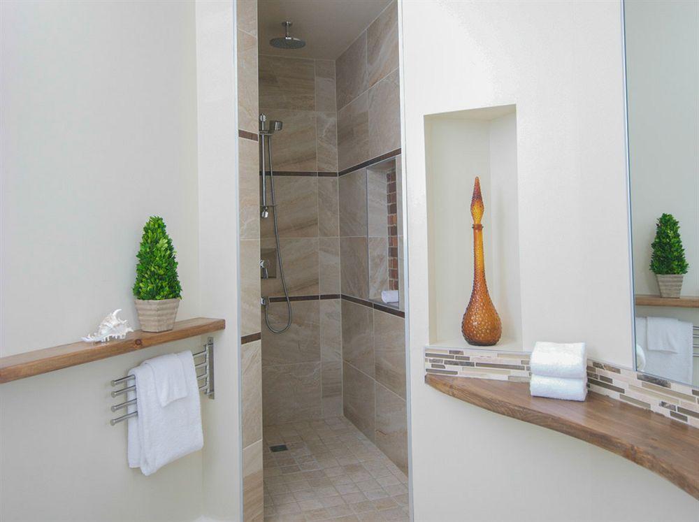ברומונט Auberge Nuits De St-Georges מראה חיצוני תמונה