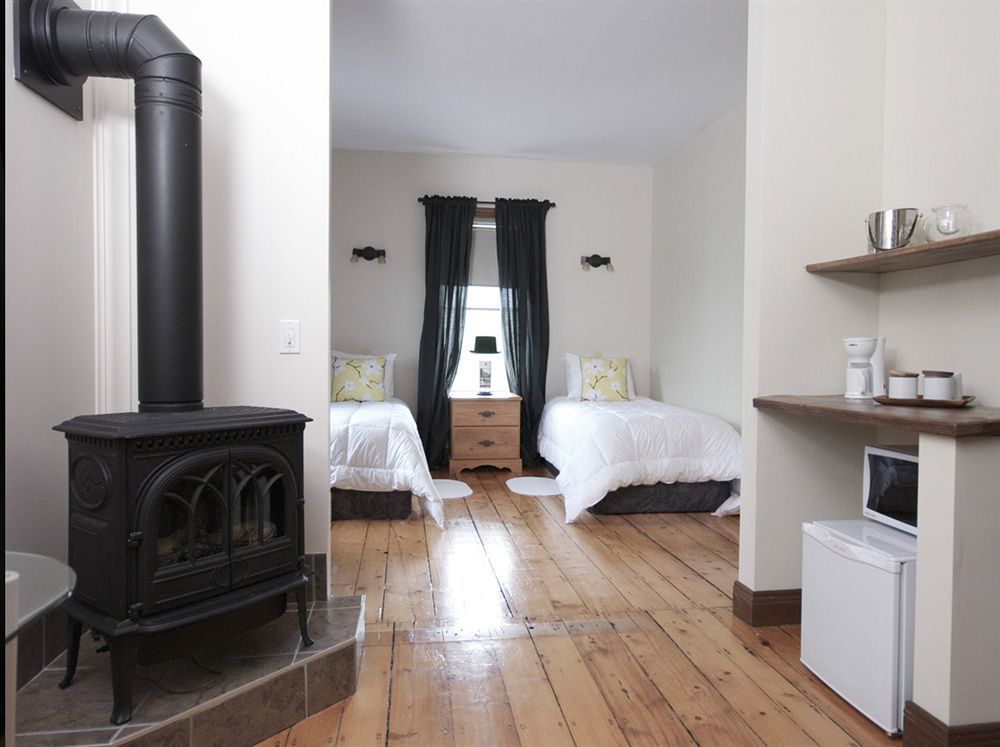 ברומונט Auberge Nuits De St-Georges מראה חיצוני תמונה